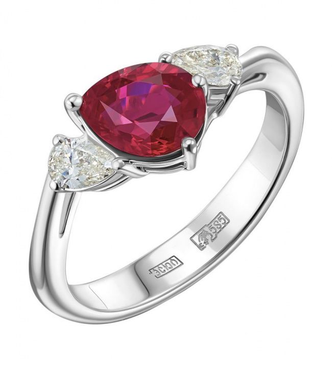 Кольцо с рубином и бриллиантами (код 73873)
