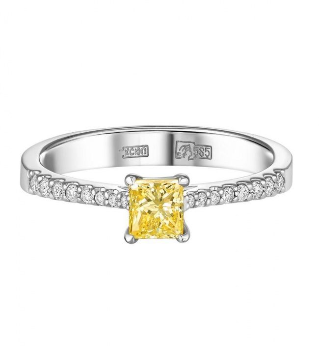Комплект серьги и кольцо с бриллиантами (код 69081 и 67537)